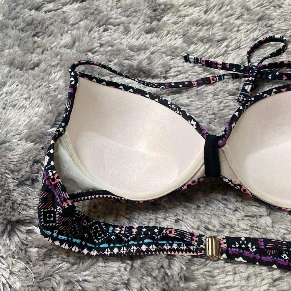 Halter-Style Black & Multi-Colored Swimsuit Top Size Medium Excellent Condition